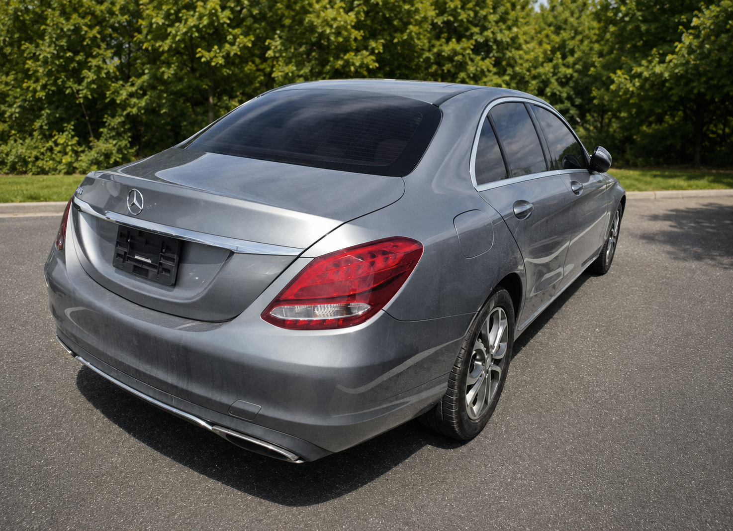 2015 Mercedes-Benz C 300 photo 3
