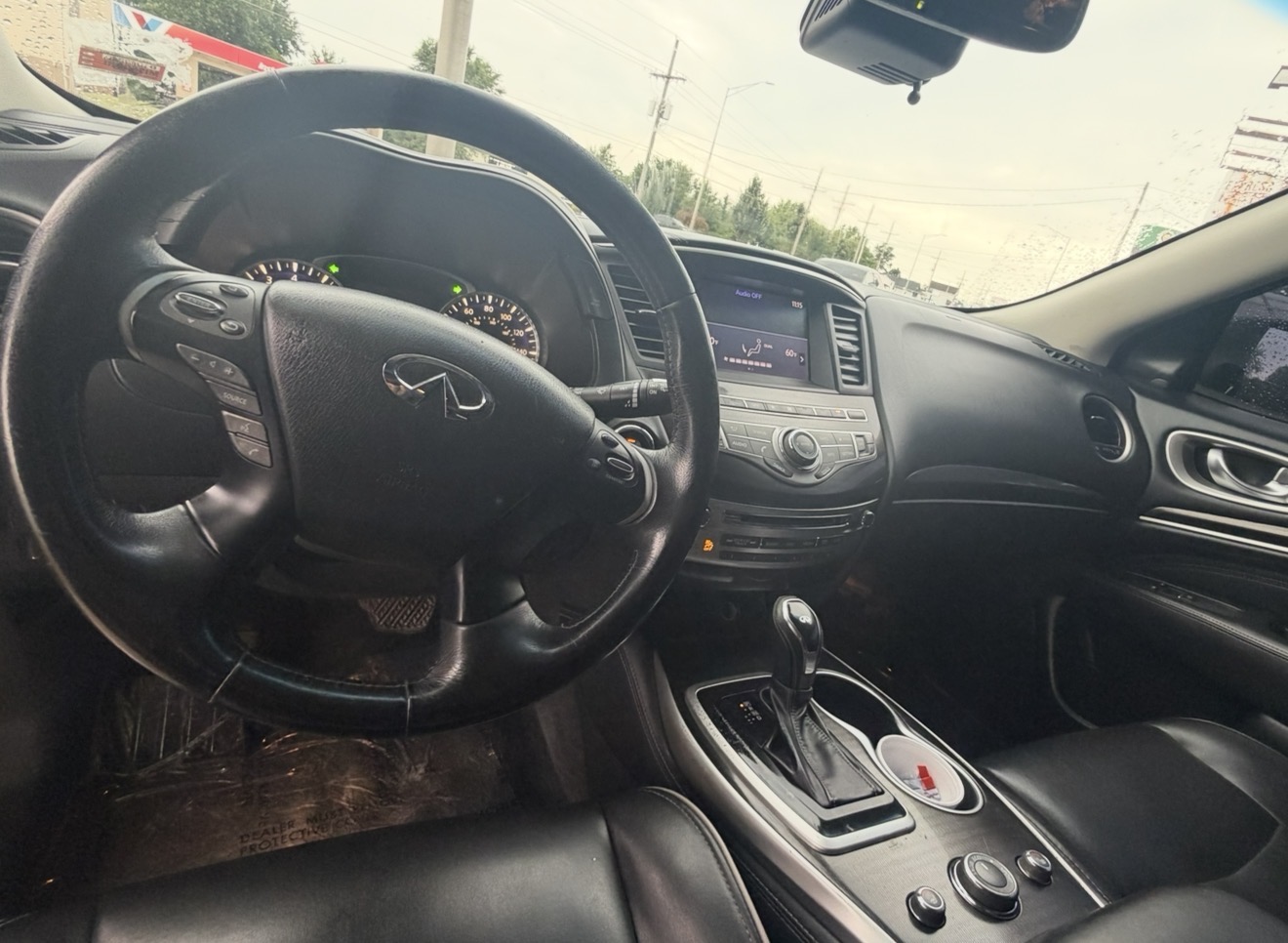 2019 INFINITI QX60 photo 8
